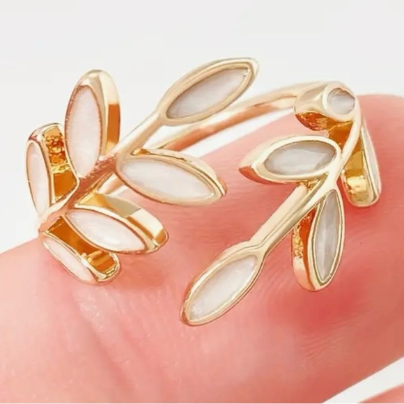 Personality Luxury Drop Glaze Style Leaf Open Ring 14K Gold Plated Ring - Picture 5 of 5
